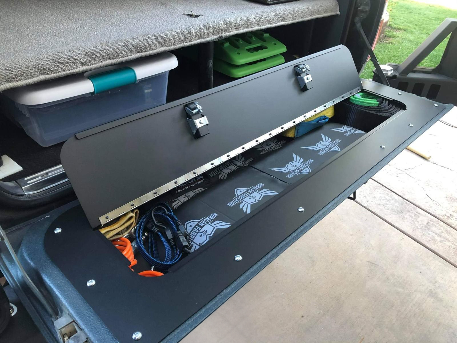 Huracan Fabrication Land Cruiser 80 series Tailgate Storage Mod