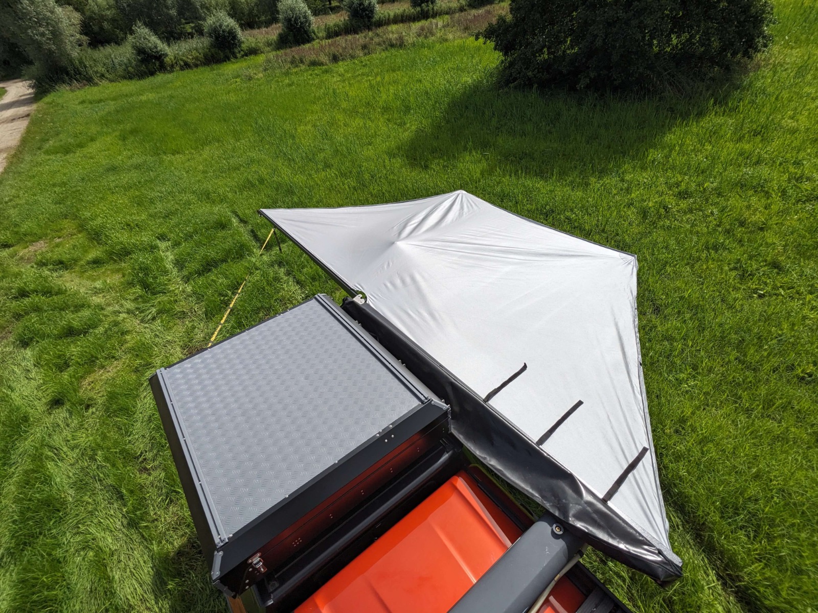 Quick Pitch 180° Awning - 2.6m